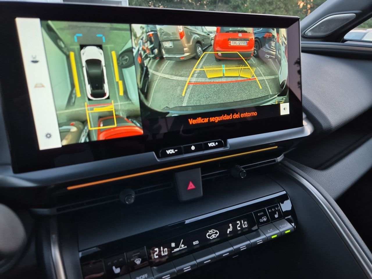 Toyota C-hr 200 H 184 Cv Premiere Edition - Foto 2