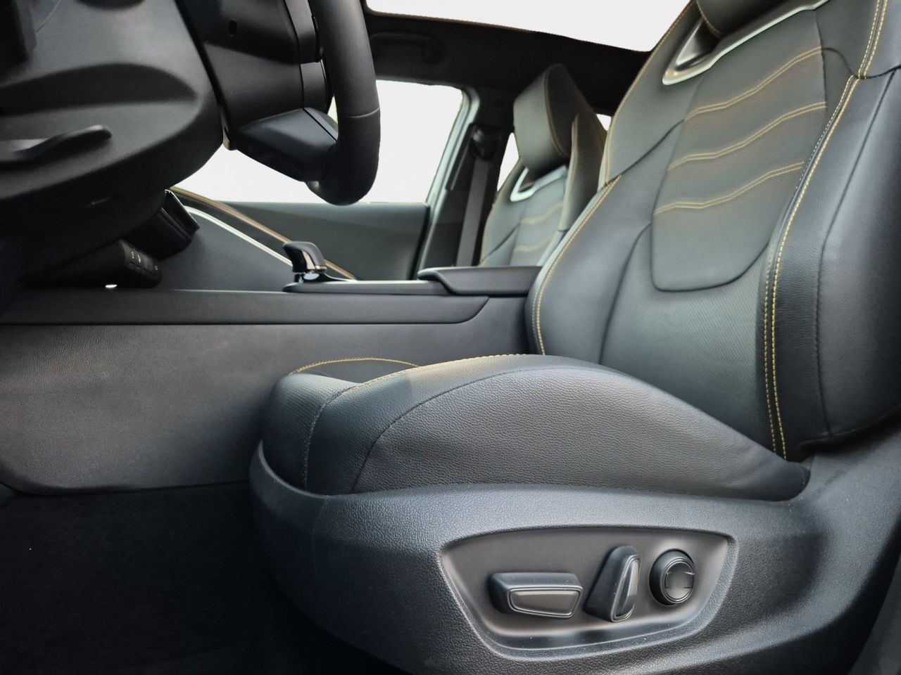Toyota C-hr 200 H 184 Cv Premiere Edition - Foto 2