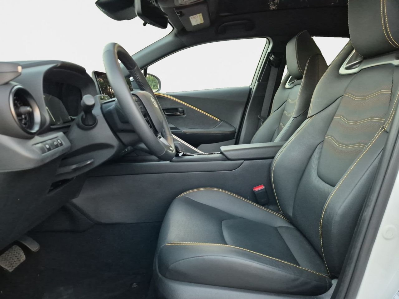 Toyota C-hr 200 H 184 Cv Premiere Edition - Foto 2