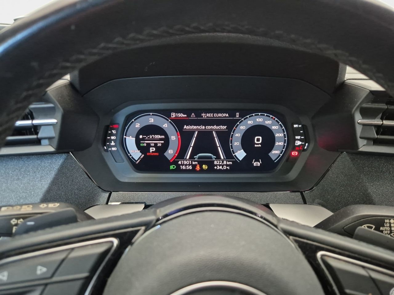 Audi A3 Sedan 35 Tdi 150 Cv Stronic Black Line - Foto 2