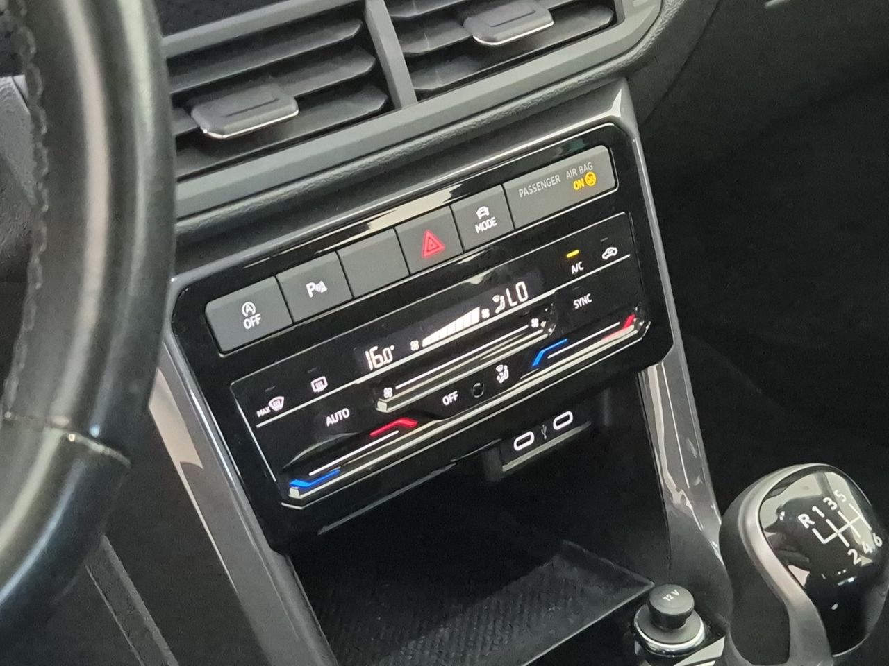 Volkswagen T-cross 1.0 Tsi 110 Cv Sport - Foto 2
