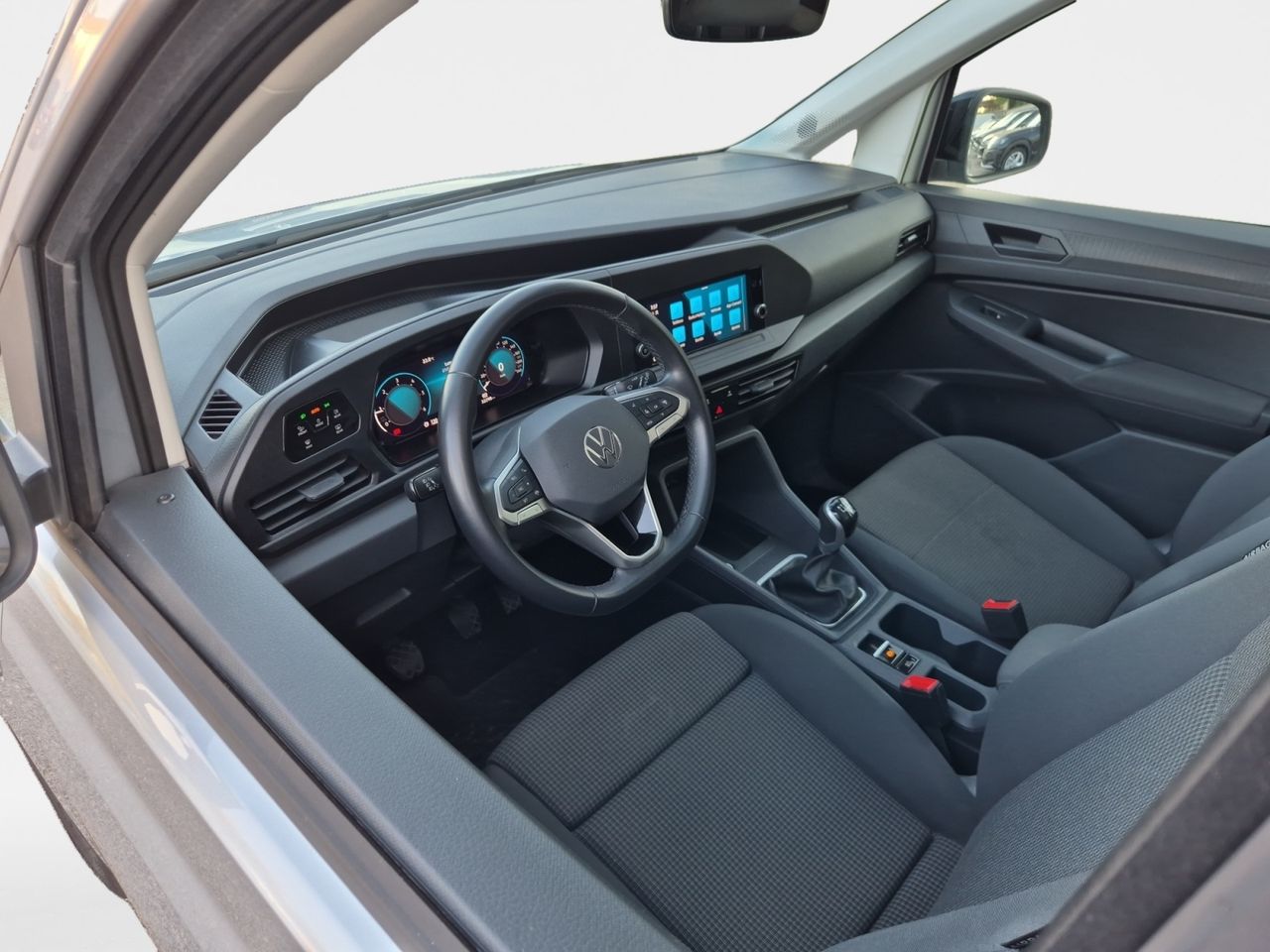 Volkswagen Caddy 2.0 Tdi 102 Cv Outdoor - Foto 2