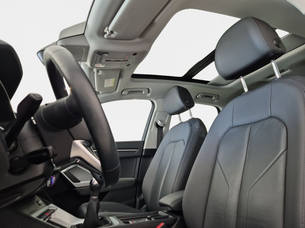 Audi Q3 35 Tfsi 150 Cv Advance - Foto 2
