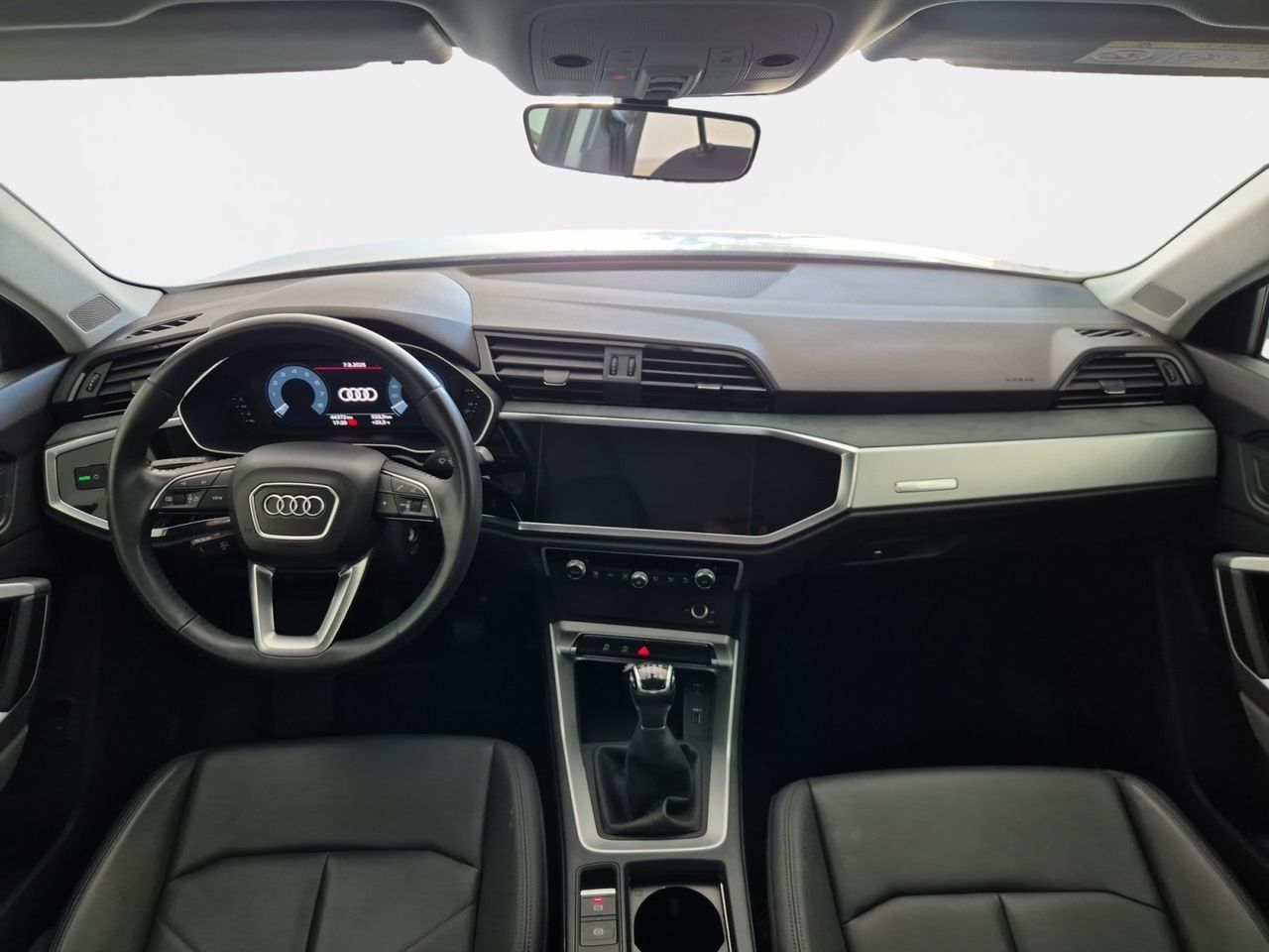 Audi Q3 35 Tfsi 150 Cv Advance - Foto 2
