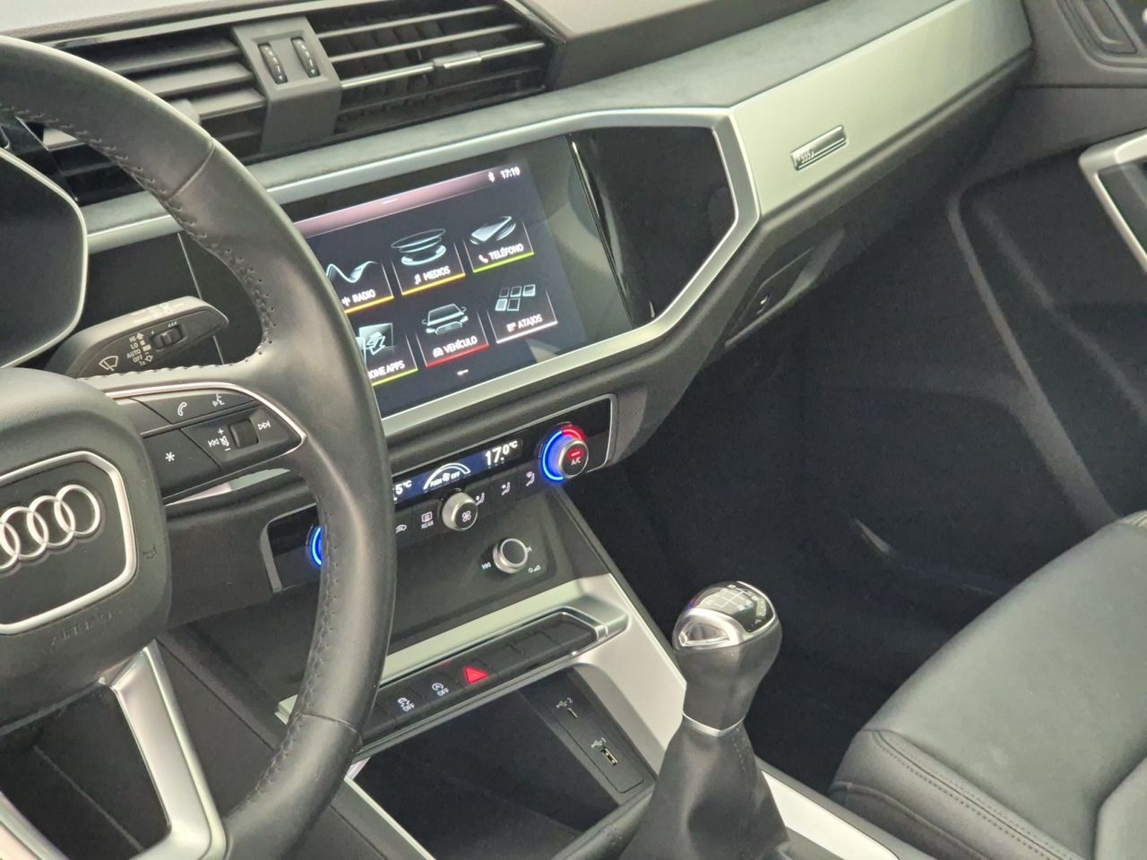 Audi Q3 35 Tfsi 150 Cv Advance - Foto 2