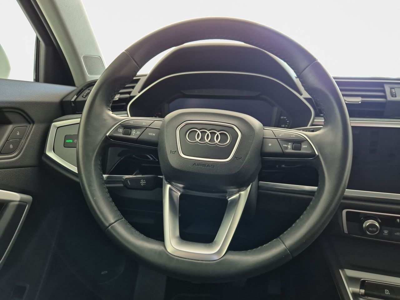 Audi Q3 35 Tfsi 150 Cv Advance - Foto 2