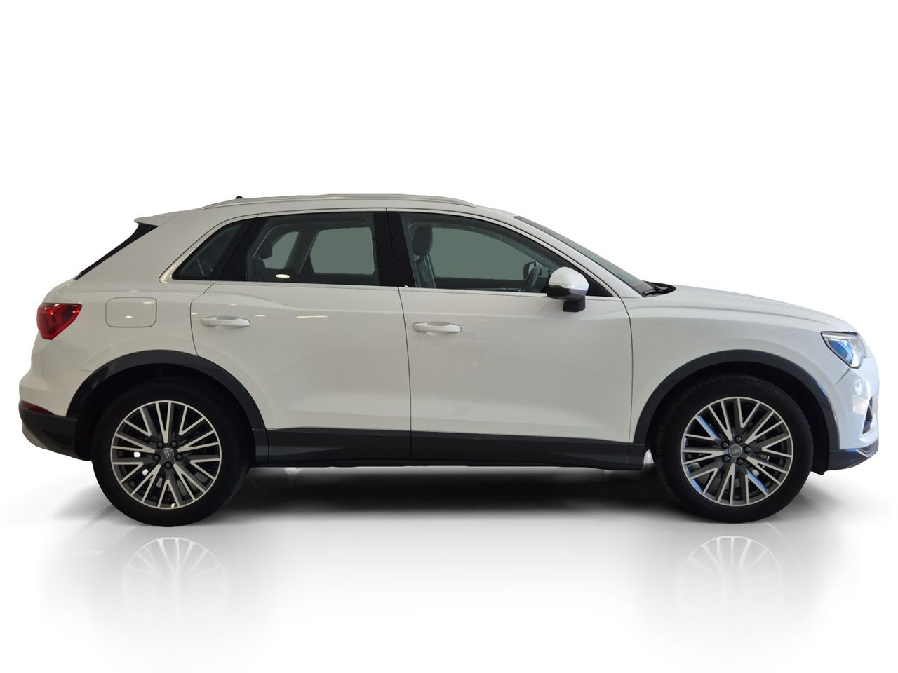 Audi Q3 35 Tfsi 150 Cv Advance - Foto 2