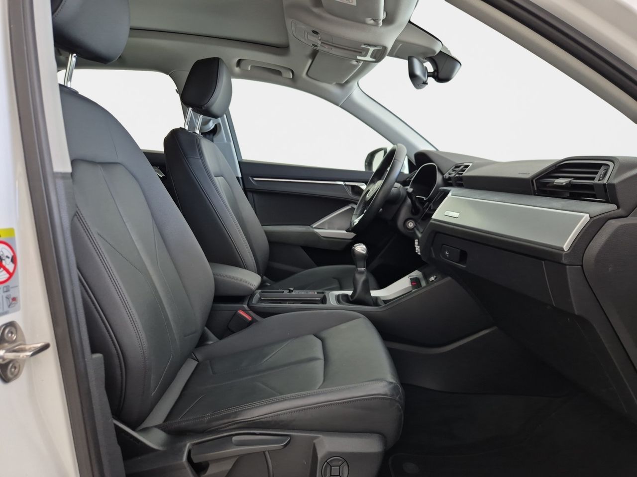 Audi Q3 35 Tfsi 150 Cv Advance - Foto 2