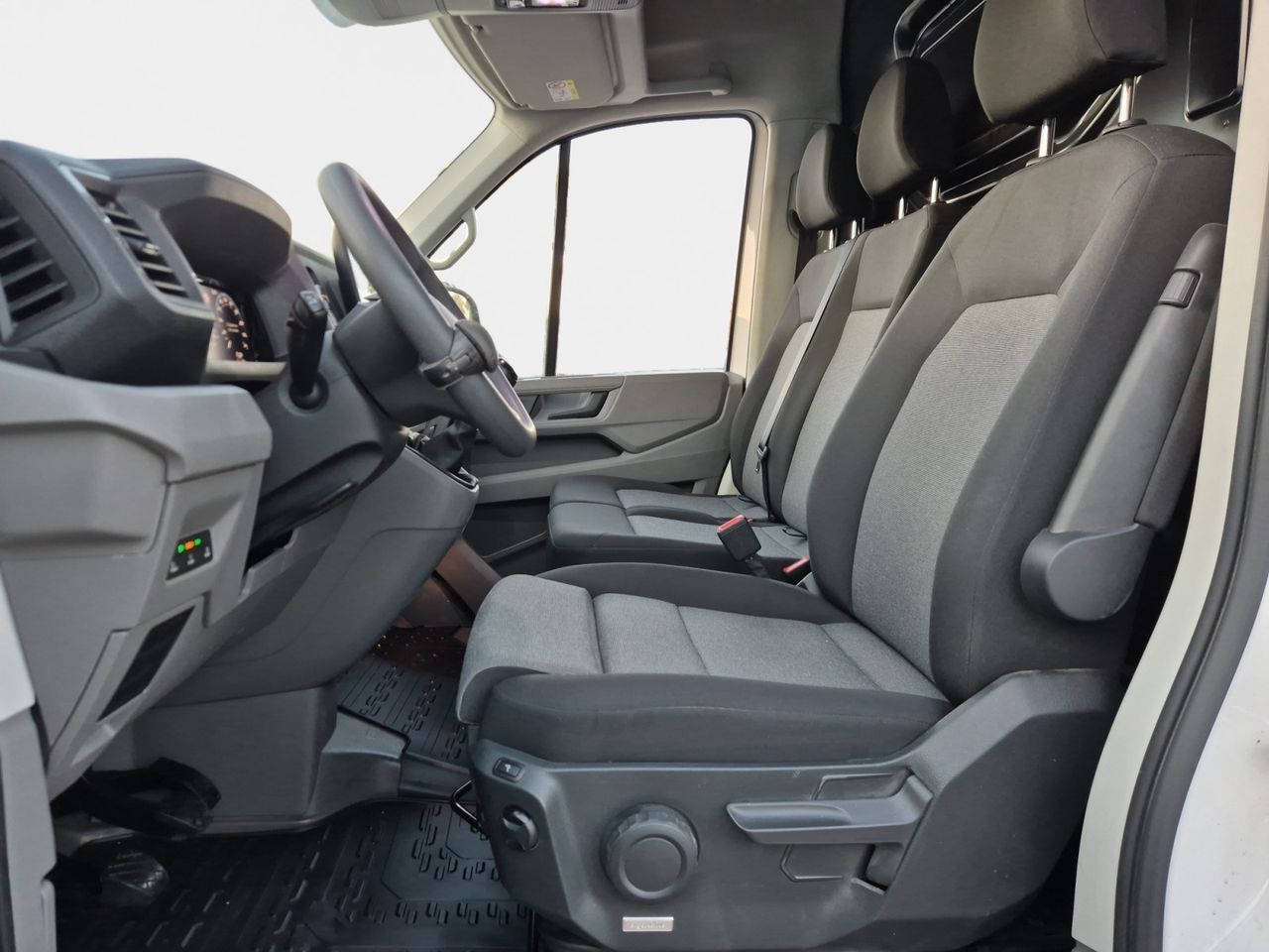 Volkswagen Crafter 2.0 Tdi 140 Cv Bm L3h2 - Foto 2