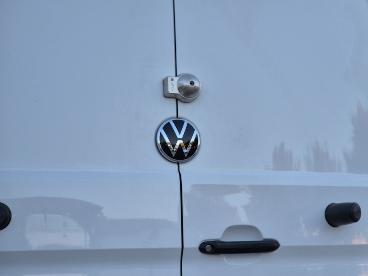Volkswagen Crafter 2.0 Tdi 140 Cv Bm L3h2 - Foto 2