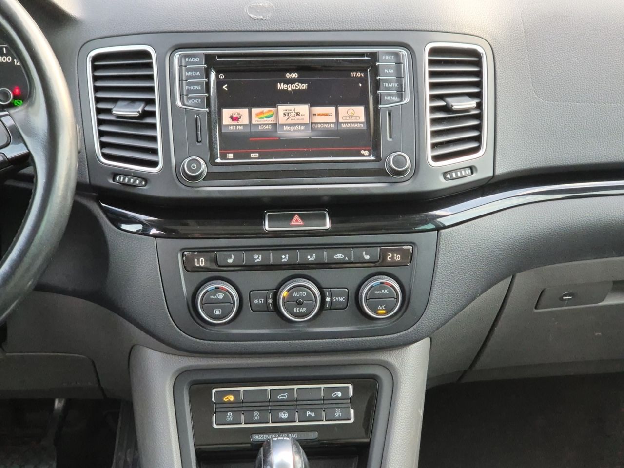 Volkswagen Sharan 2.0 Tsi 220 Cv Dsg - Foto 2