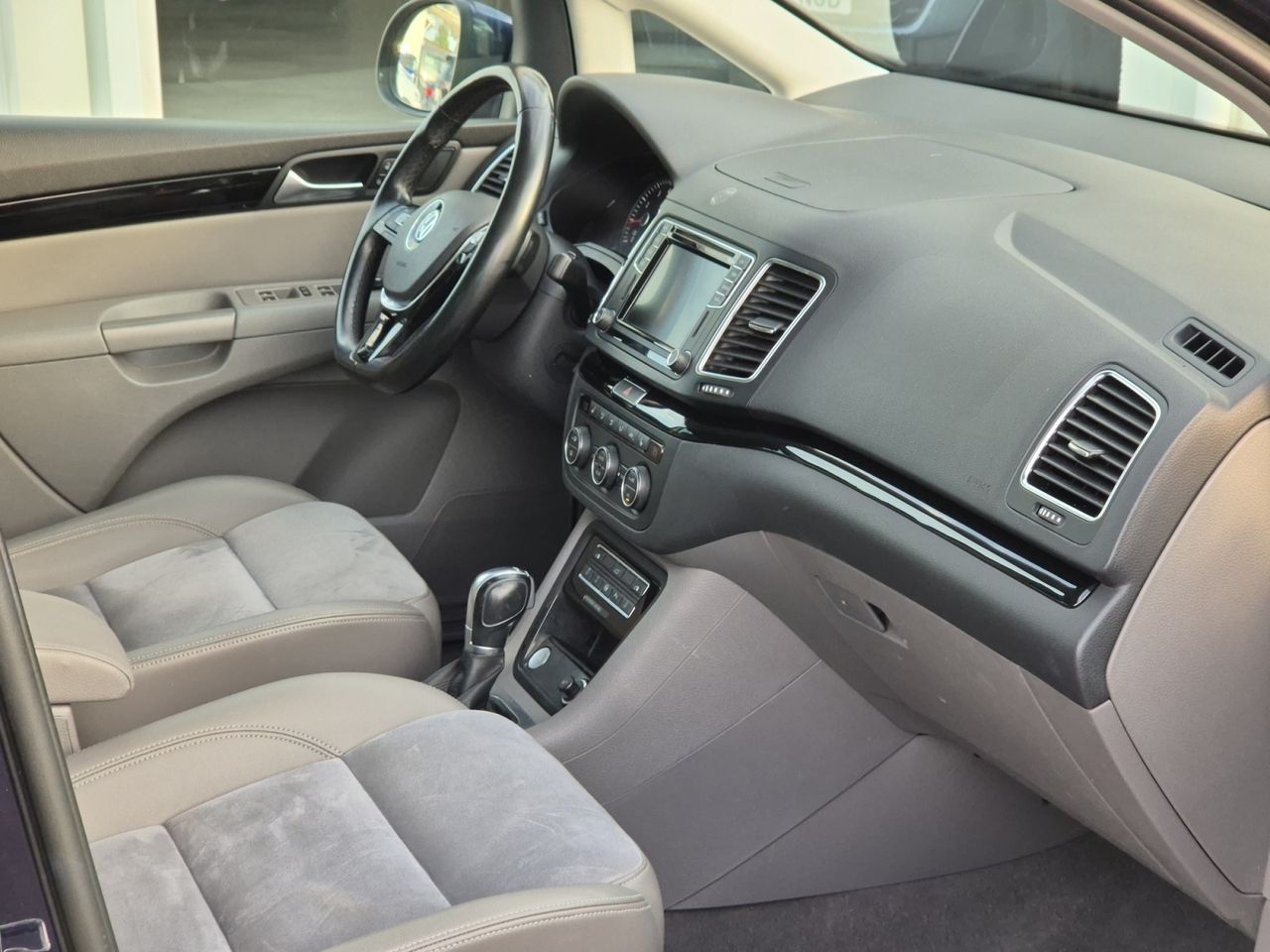 Volkswagen Sharan 2.0 Tsi 220 Cv Dsg - Foto 2