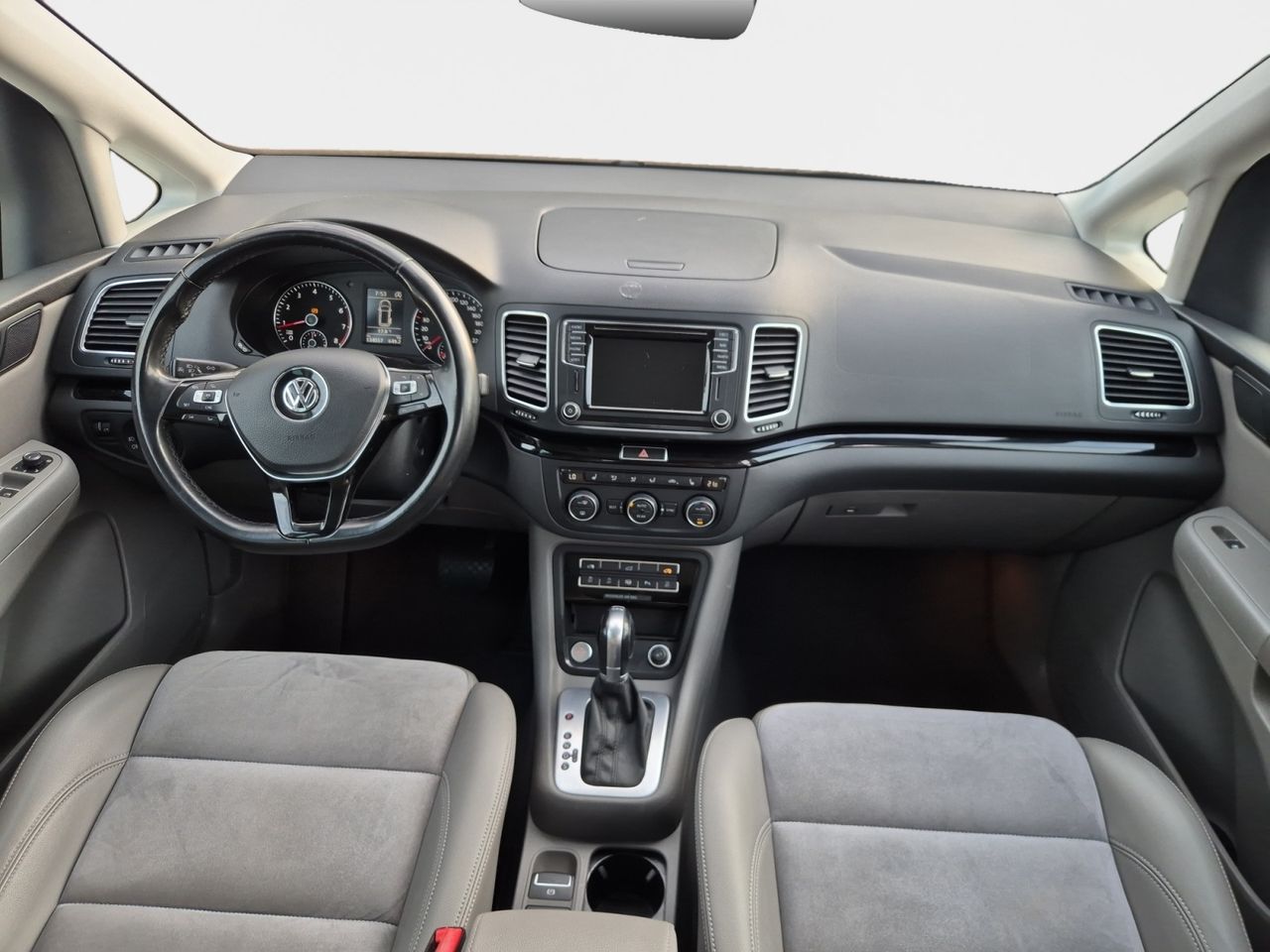 Volkswagen Sharan 2.0 Tsi 220 Cv Dsg - Foto 2