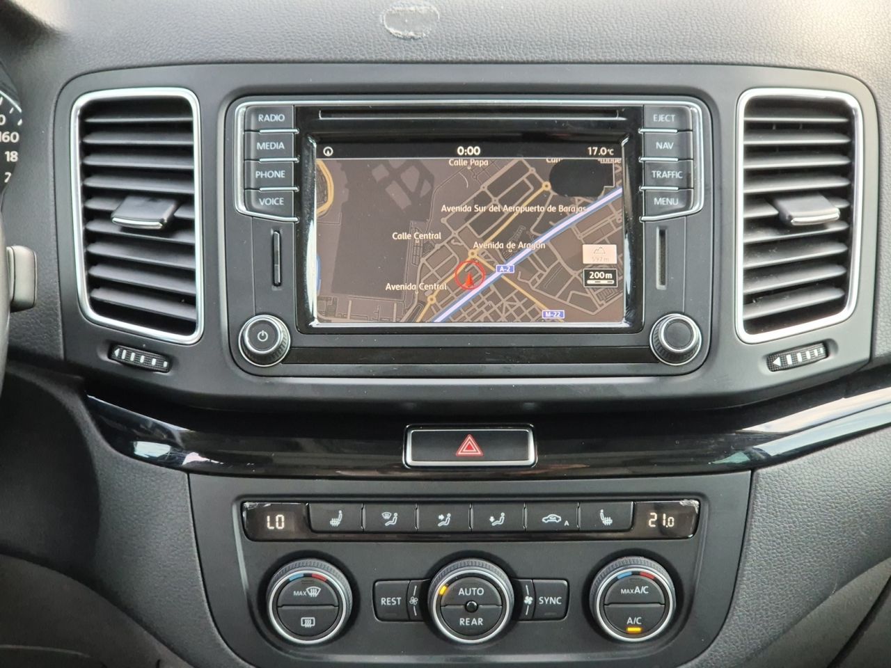 Volkswagen Sharan 2.0 Tsi 220 Cv Dsg - Foto 2