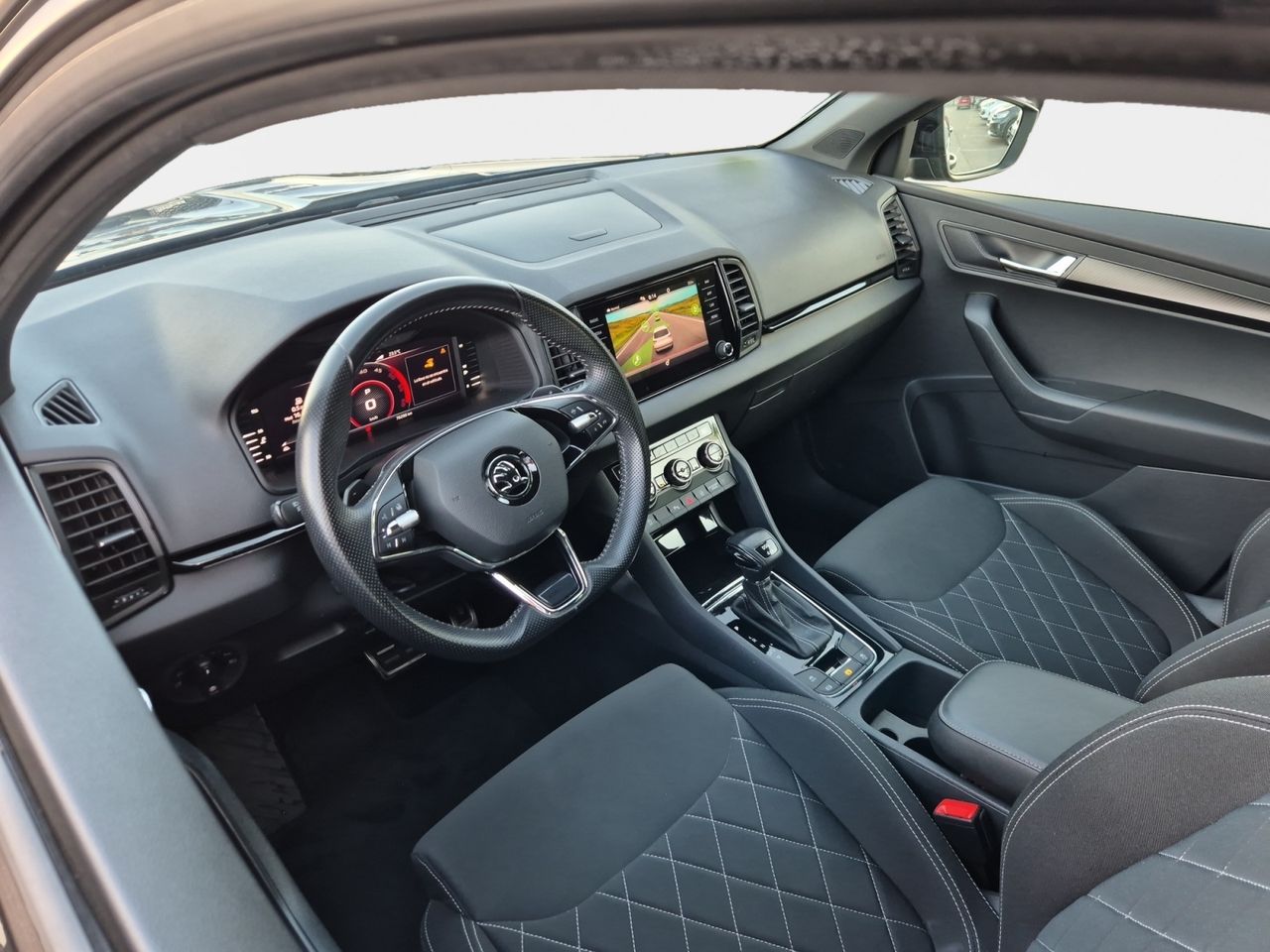 Skoda Karoq 2.0 Tdi 150 Cv Dsg 4x4 Sportline - Foto 2