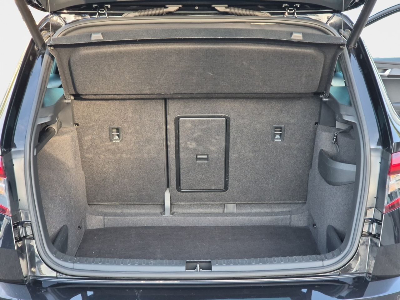 Skoda Karoq 2.0 Tdi 150 Cv Dsg 4x4 Sportline - Foto 2
