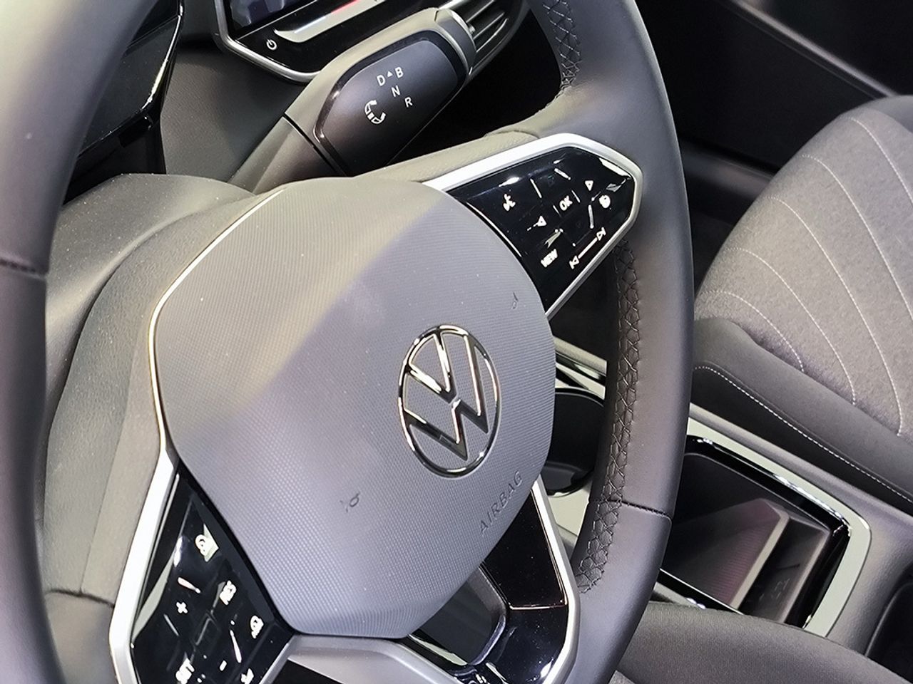Volkswagen Id.3 Pro 150kw (204cv) 59kwh Automatico - Foto 2