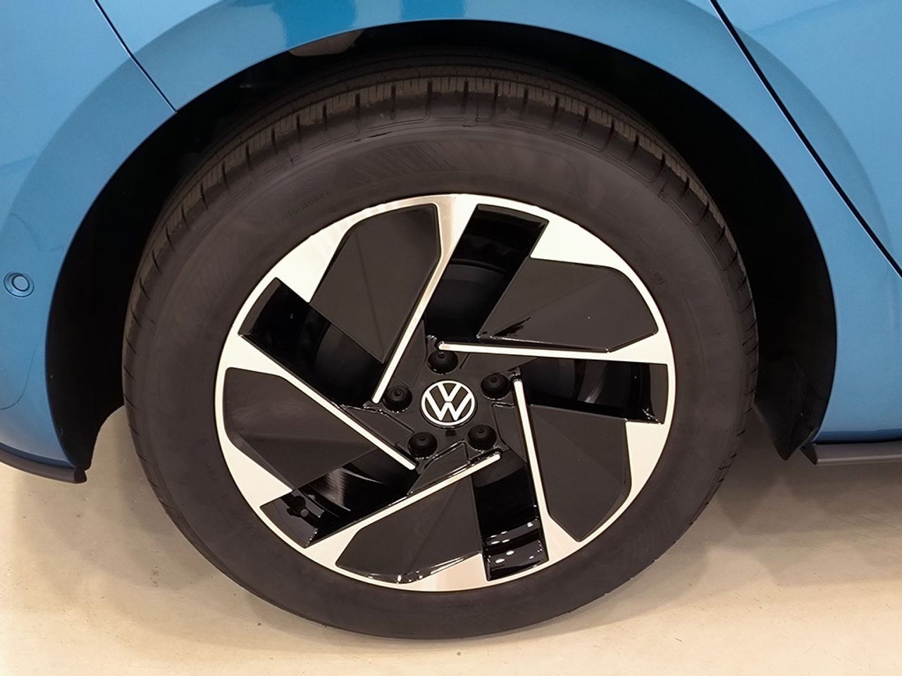 Volkswagen Id.3 Pro 150kw (204cv) 59kwh Automatico - Foto 2