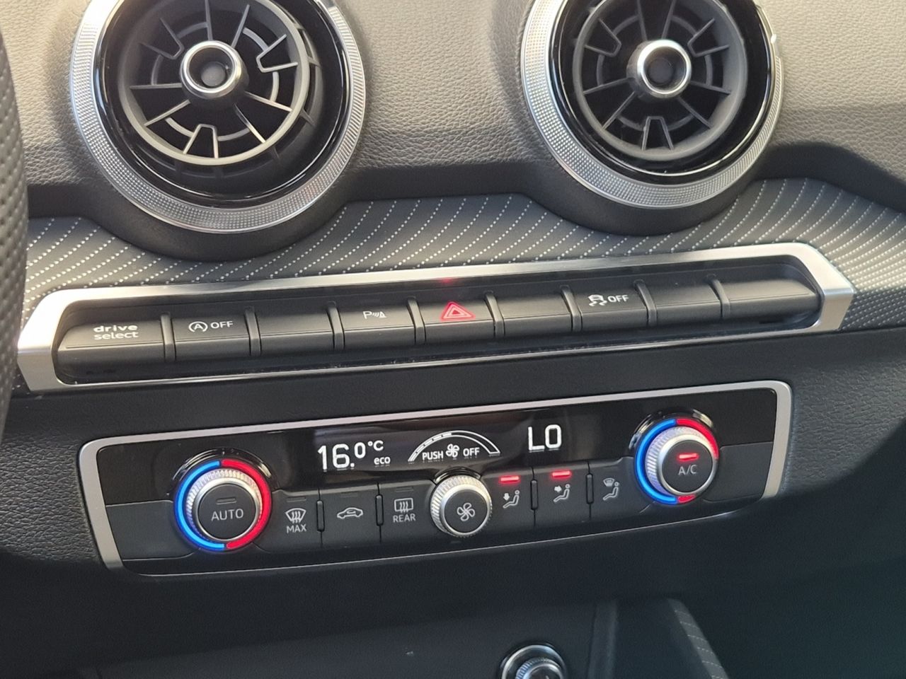 Audi Q2 35 Tdi 150 Cv Stronic Adrenalin - Foto 2