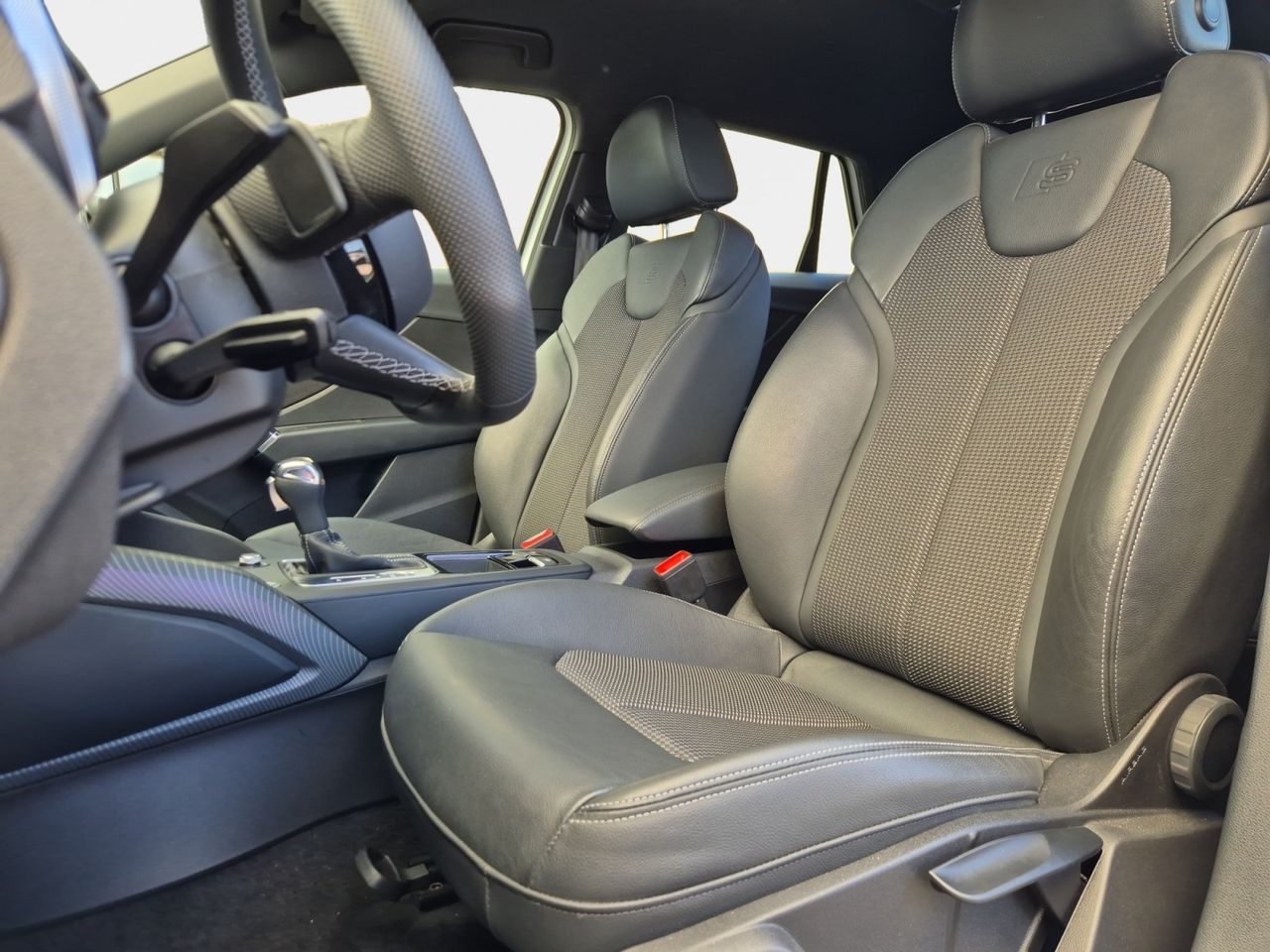 Audi Q2 35 Tdi 150 Cv Stronic Adrenalin - Foto 2