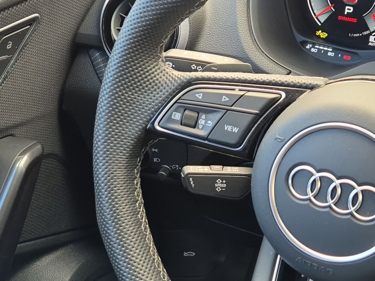 Audi Q2 35 Tdi 150 Cv Stronic Adrenalin - Foto 2