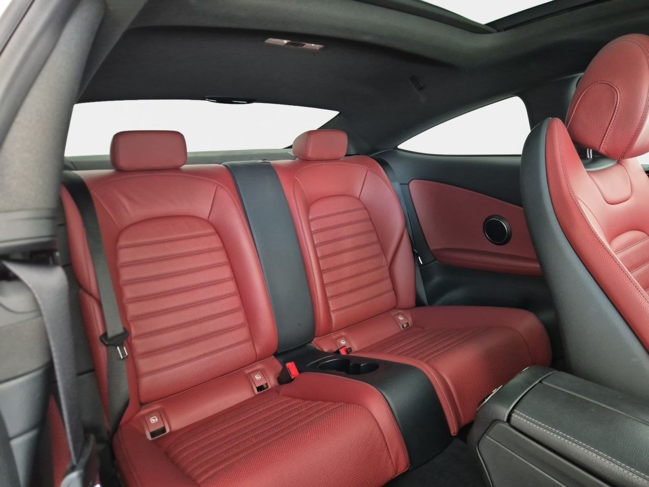 Mercedes Clase C 200 Coupe 184 Cv 9-gtronic - Foto 2