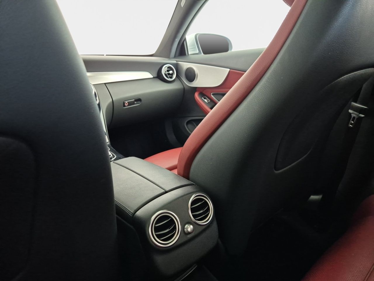 Mercedes Clase C 200 Coupe 184 Cv 9-gtronic - Foto 2
