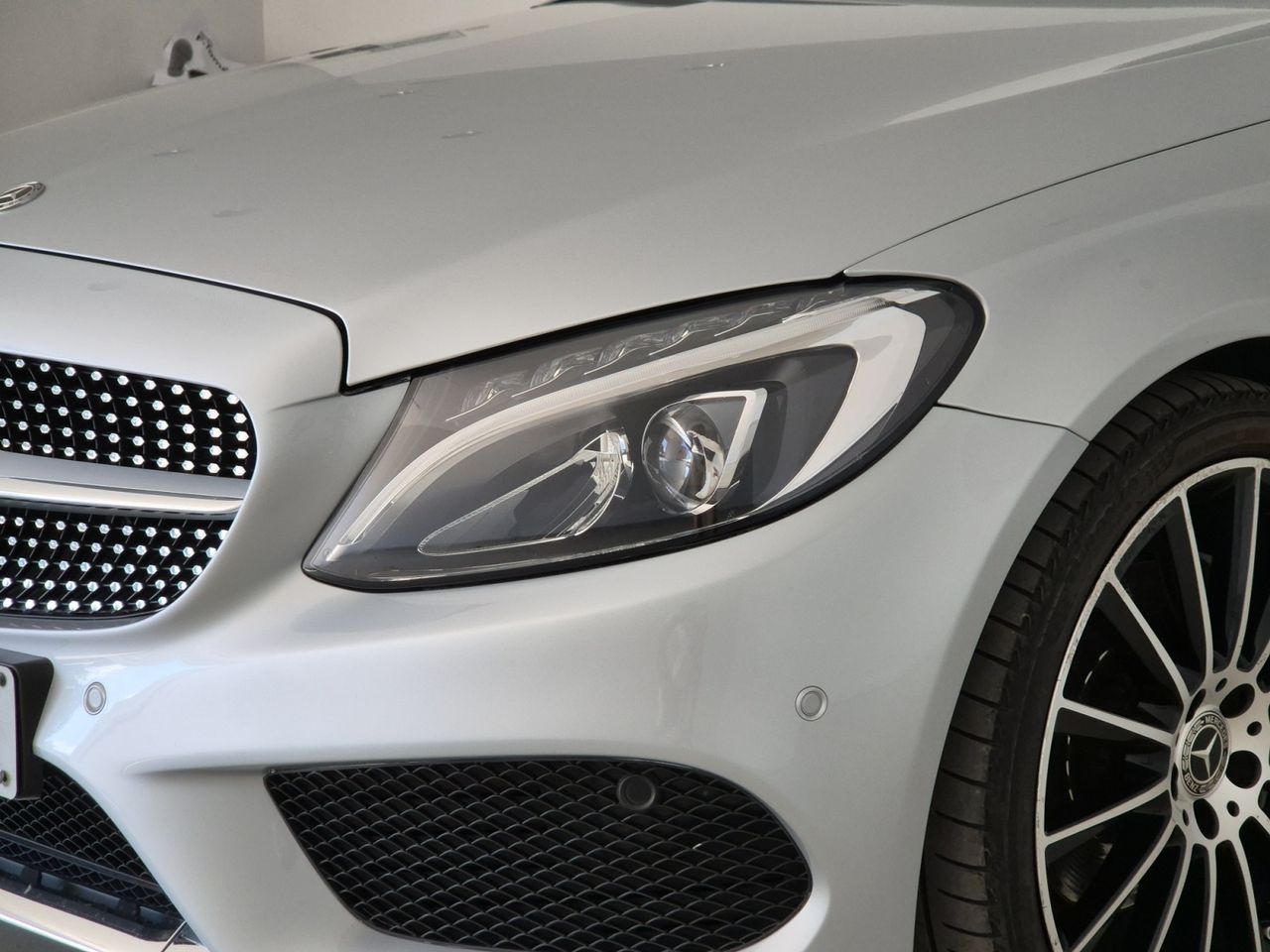 Mercedes Clase C 200 Coupe 184 Cv 9-gtronic - Foto 2