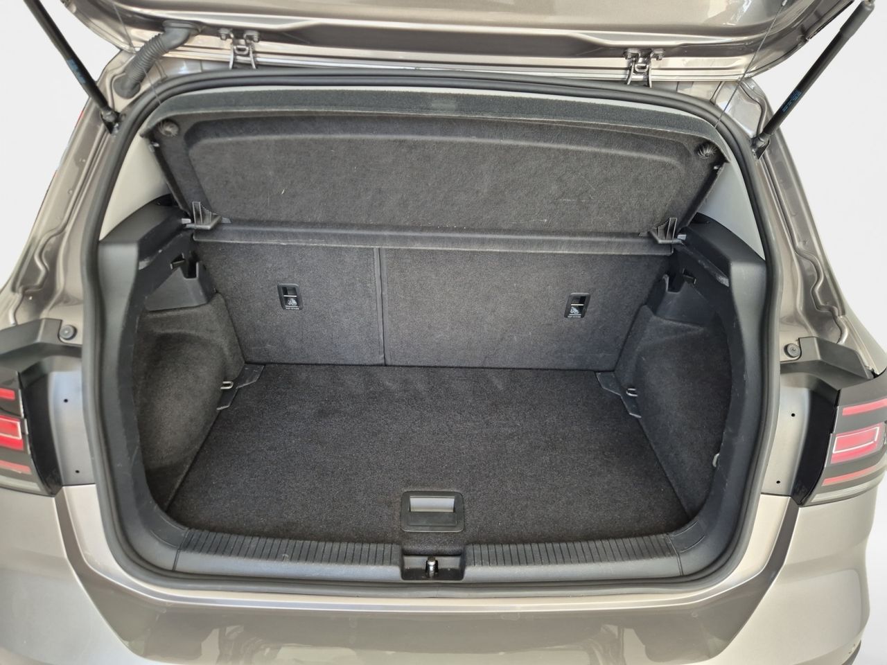 Volkswagen T-cross 1.0 Tsi 110 Cv Advance - Foto 2