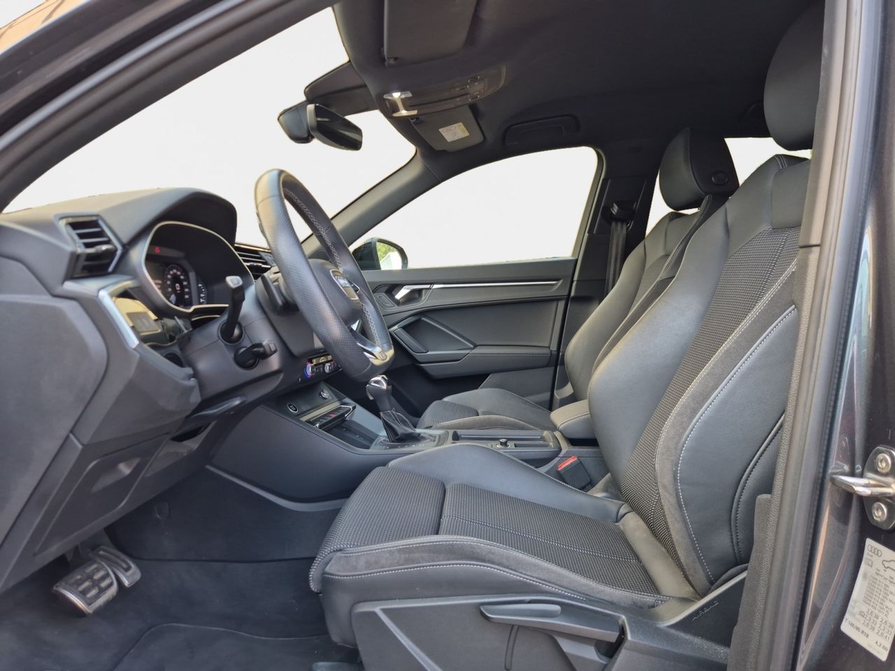 Audi Q3 35 Tdi 150 Cv Stronic Black Line - Foto 2