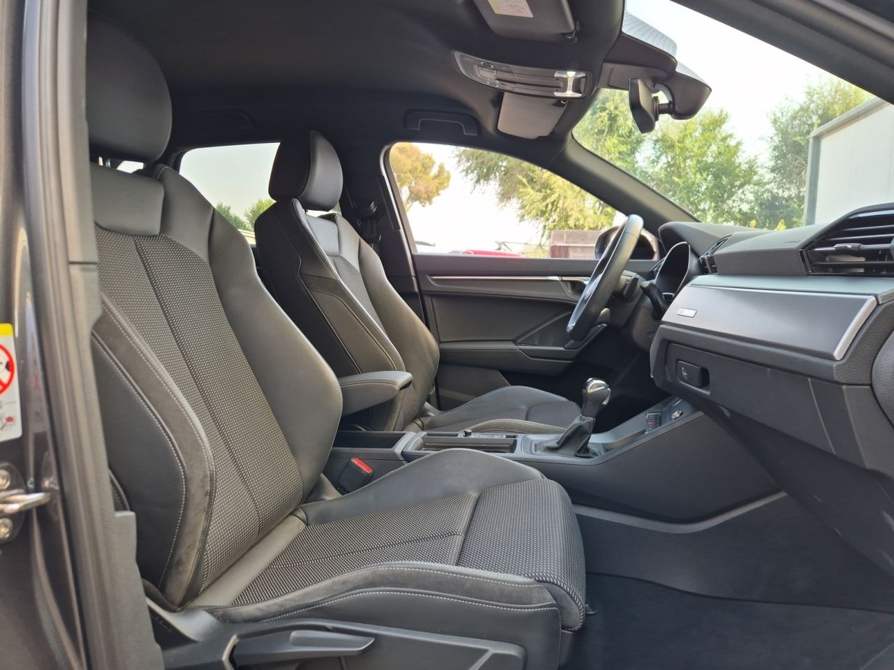 Audi Q3 35 Tdi 150 Cv Stronic Black Line - Foto 2