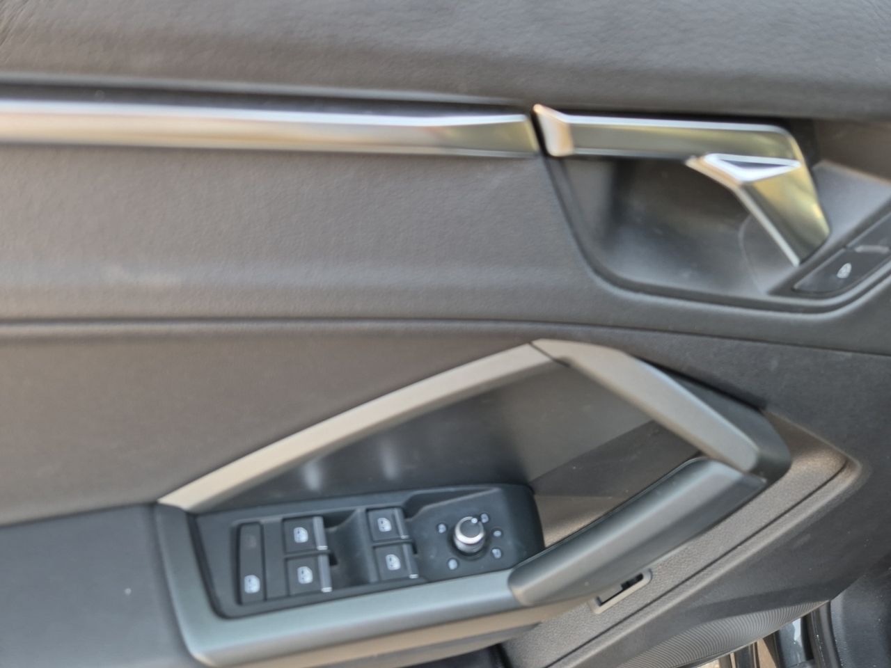Audi Q3 35 Tdi 150 Cv Stronic Black Line - Foto 2