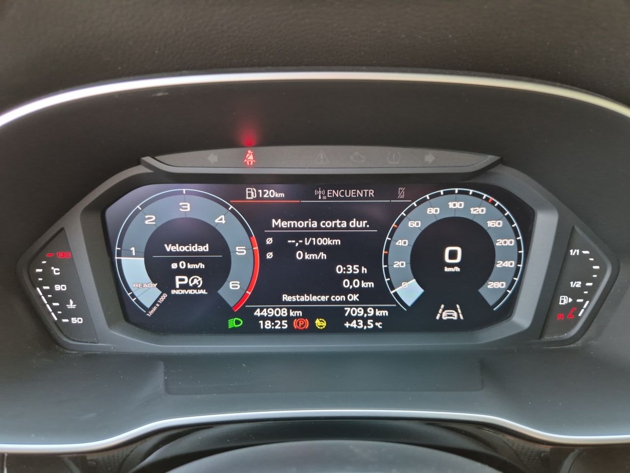 Audi Q3 35 Tdi 150 Cv Stronic Black Line - Foto 2