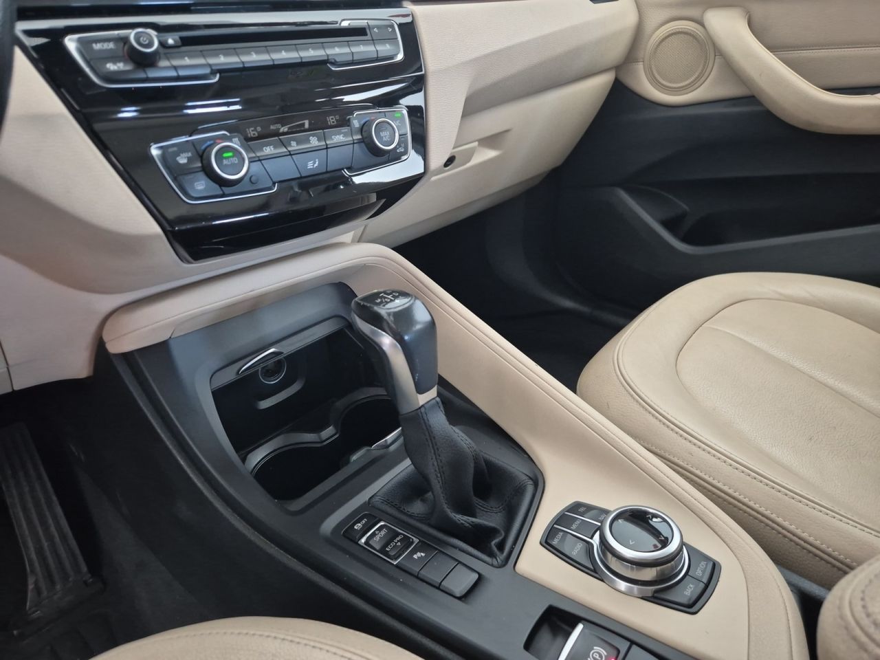 Bmw X1 Sdrive 18i 130 Cv Automatico - Foto 2