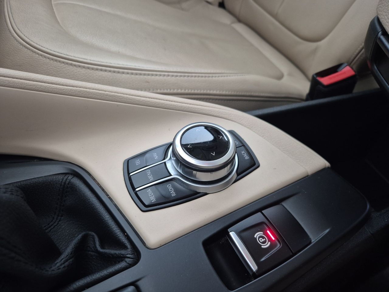 Bmw X1 Sdrive 18i 130 Cv Automatico - Foto 2