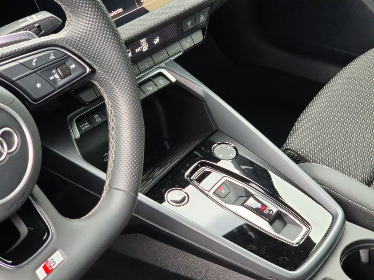 Audi A3 Sb 40 Tfsi 204 Cv Stronic Sline - Foto 2