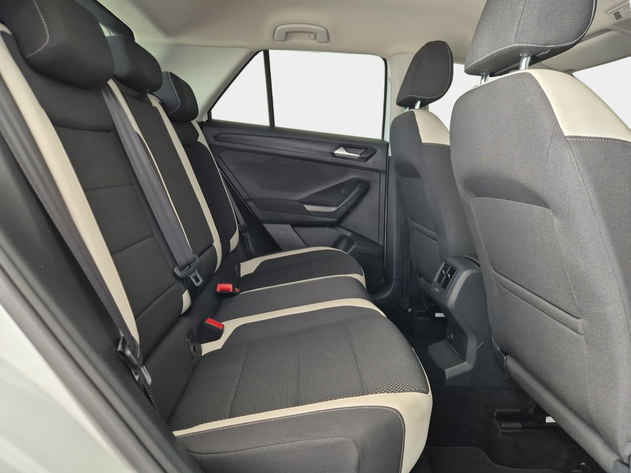 Volkswagen T-roc 2.0 Tdi 150 Cv Dsg Sport - Foto 2