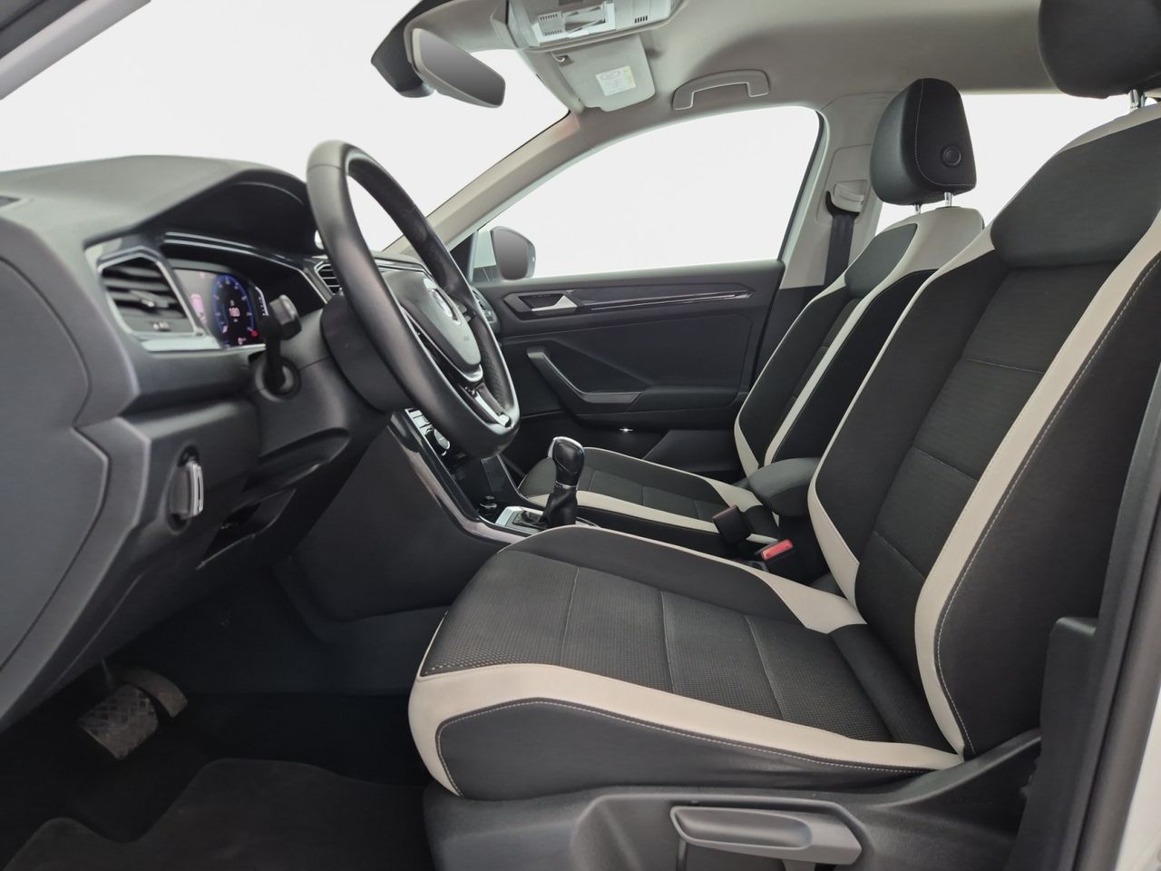 Volkswagen T-roc 2.0 Tdi 150 Cv Dsg Sport - Foto 2