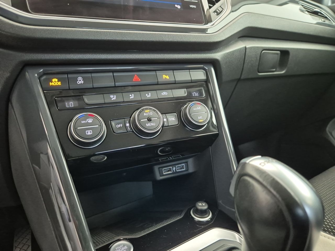Volkswagen T-roc 2.0 Tdi 150 Cv Dsg Sport - Foto 2