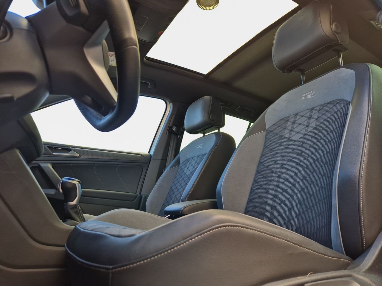 Volkswagen Tiguan 2.0 Tdi 150 Cv Dsg R-line - Foto 2