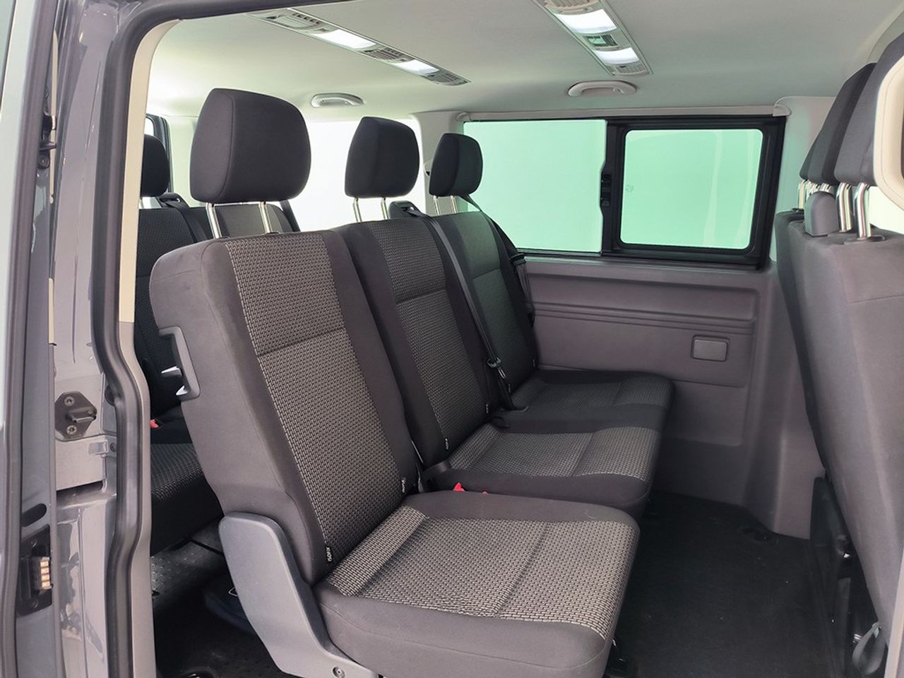 Volkswagen Caravelle 6.1 Origin Batalla Corta 2.0 Tdi 81 Kw 110 Cv 5 Vel. 3.080 - Foto 2