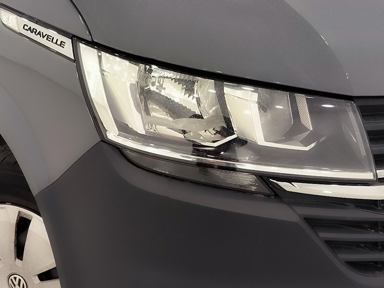 Volkswagen Caravelle 6.1 Origin Batalla Corta 2.0 Tdi 81 Kw 110 Cv 5 Vel. 3.080 - Foto 2