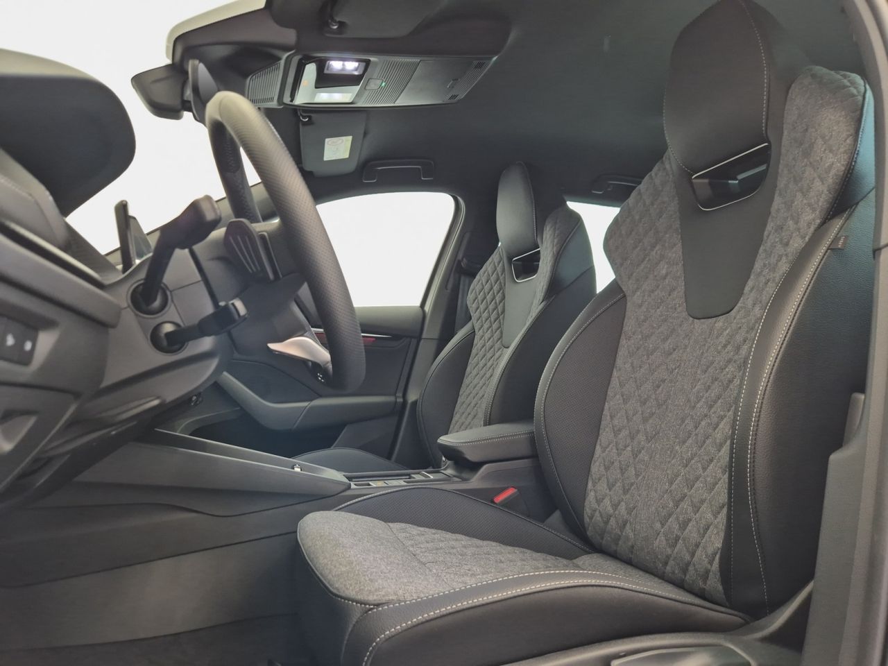Skoda Octavia Combi Sportline 1,5 Tsi M-hev 150 Cv - Foto 2