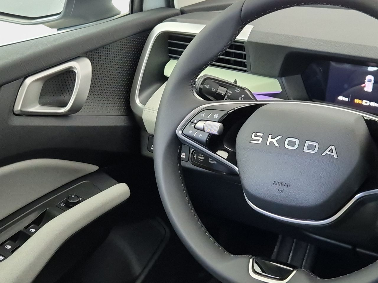 Skoda Epiq Selection 55 Kwh 155 Kw 210 Cv - Foto 2