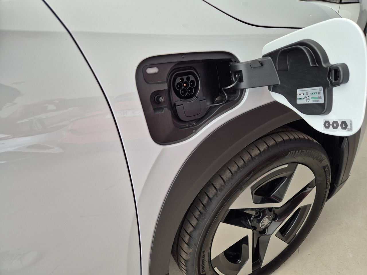 Skoda Epiq Selection 55 Kwh 155 Kw 210 Cv - Foto 2