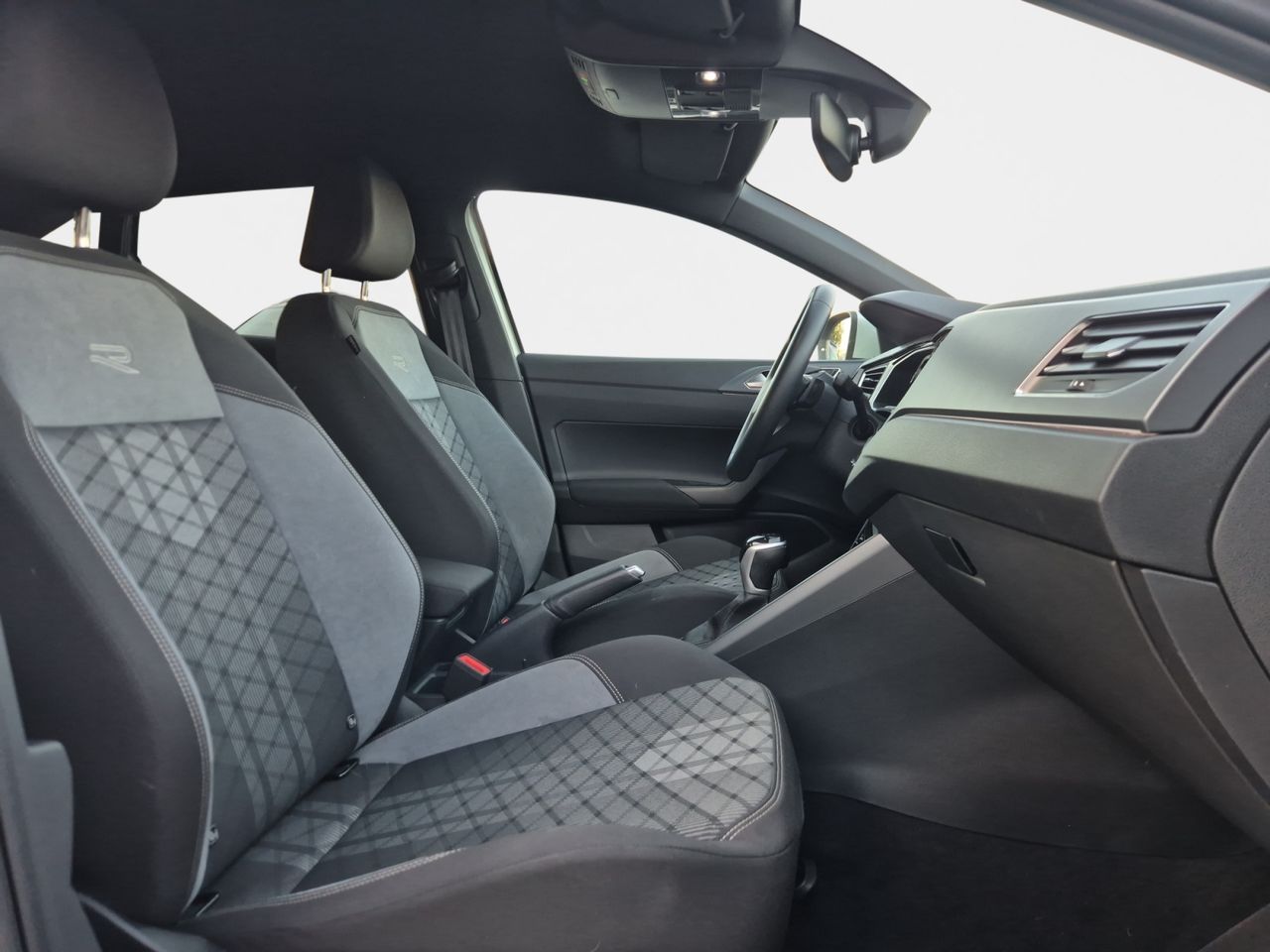 Volkswagen Taigo R-line 1.0 Tsi 85kw (116cv) Dsg - Foto 2