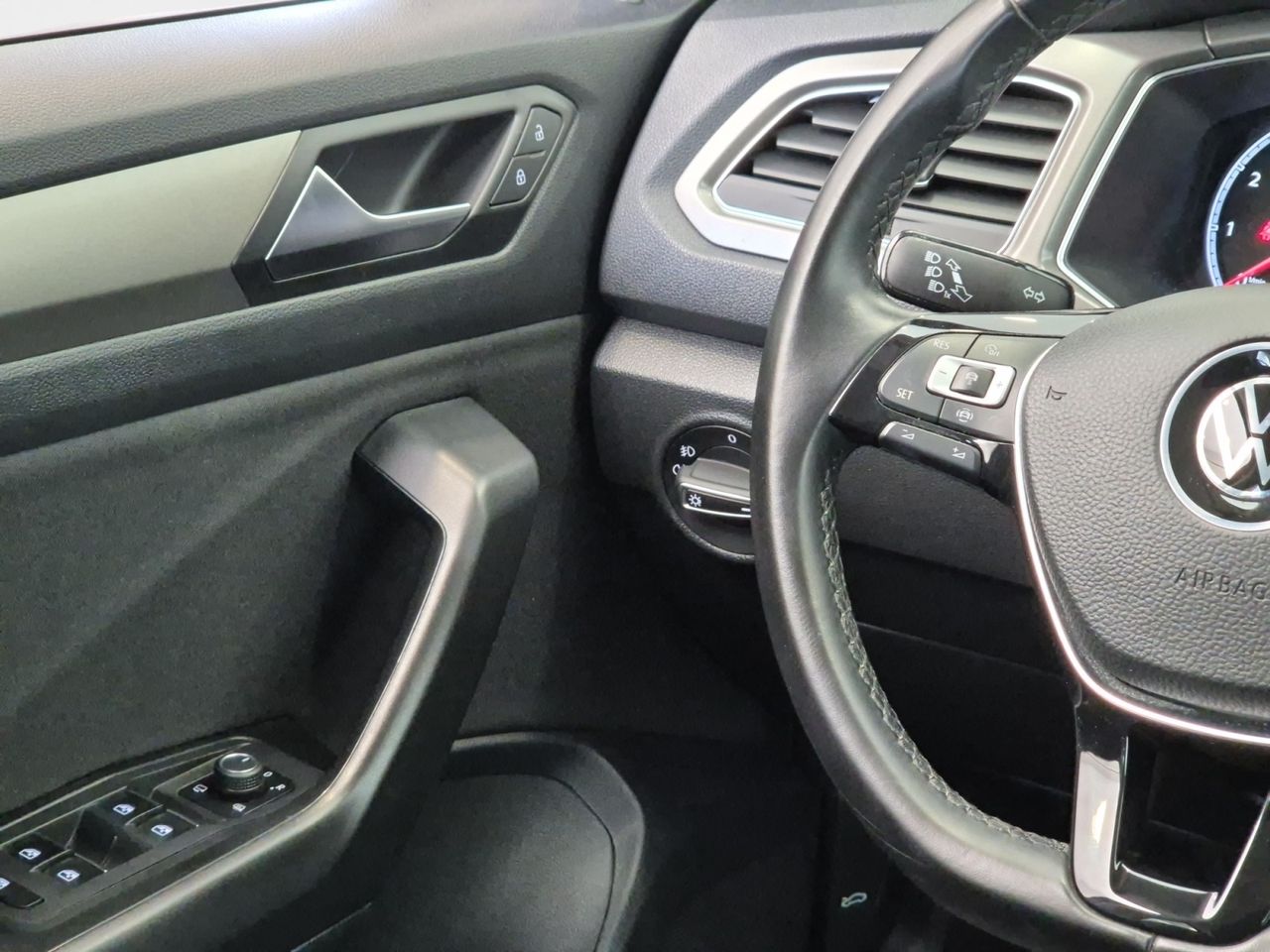 Volkswagen T-roc 1.0 Tsi 110 Cv Life - Foto 2