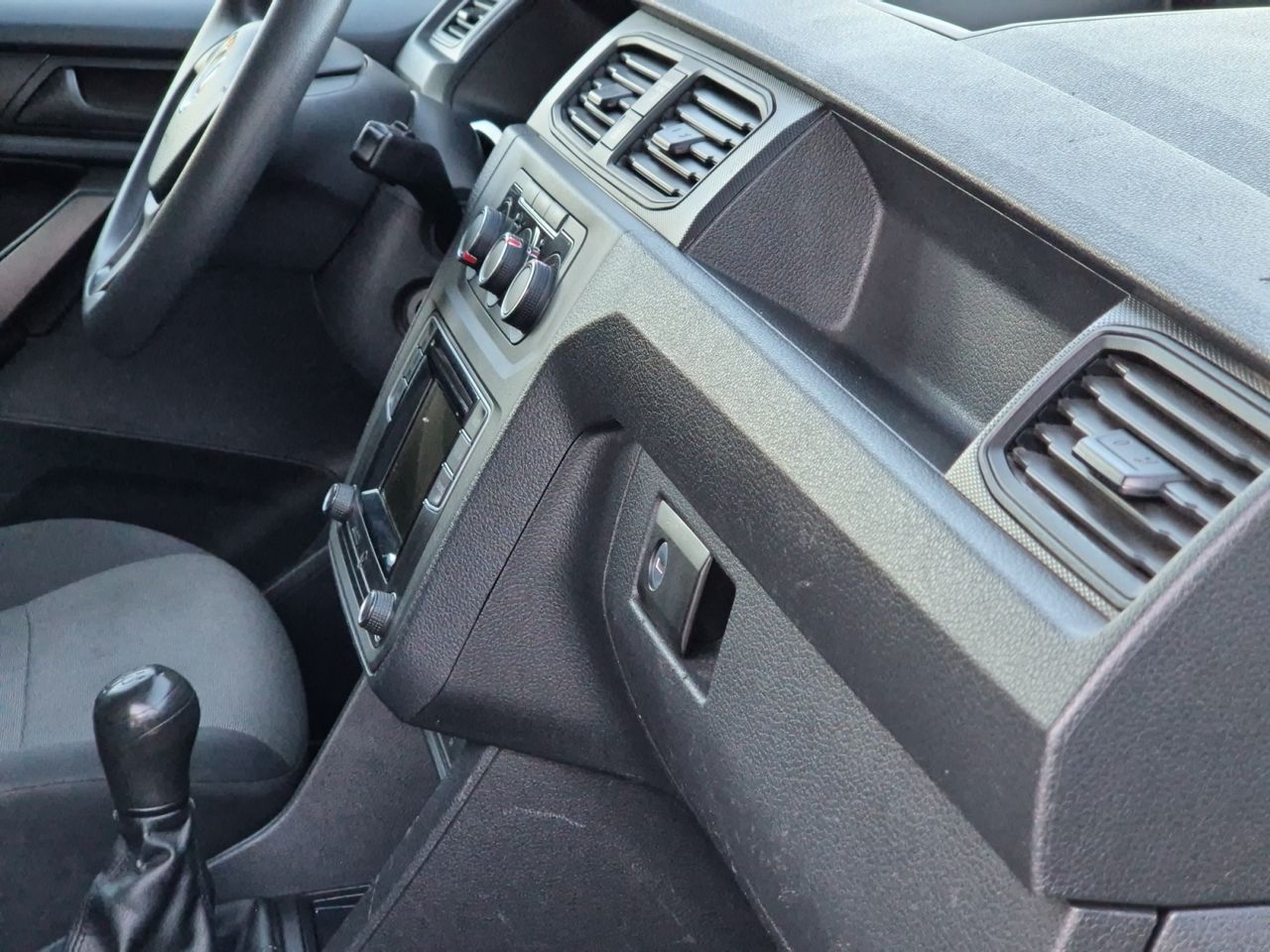 Volkswagen Caddy Furgon 20 Tdi 102cv - Foto 2