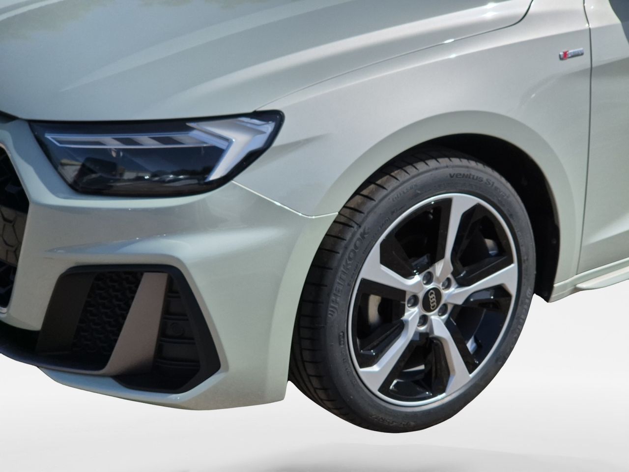 Audi A1 Sb 25 Tfsi 95cv Adrenalin - Foto 2