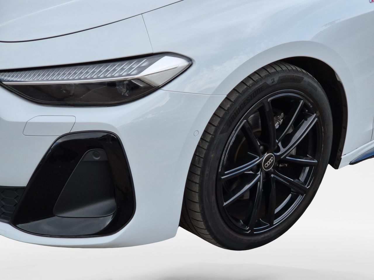 Audi A5 Sedan Tfsi 204cv Stronic Black Line - Foto 2